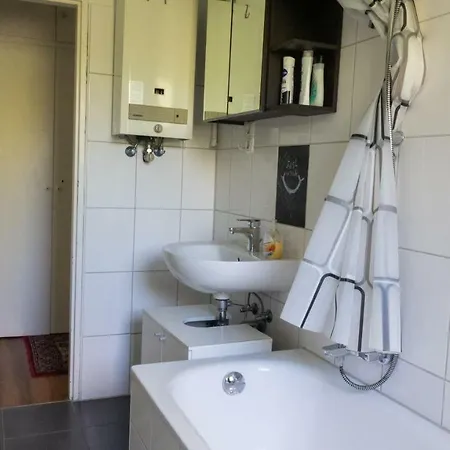 Flat Near Fair, Business Purposes, Longterm Apartment