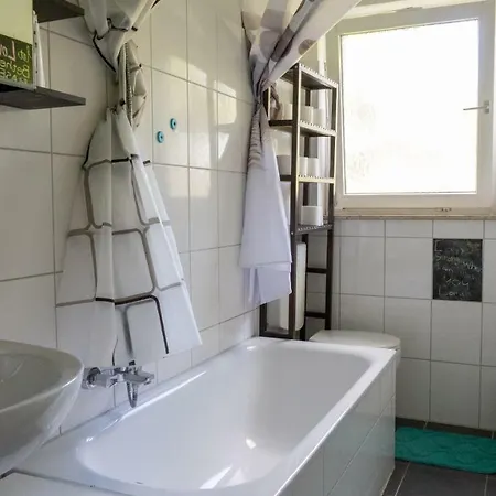 Flat Near Fair, Business Purposes, Longterm Apartment *
